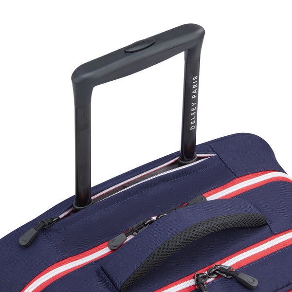BTS 4 WHEEL HORIZONTAL BAG