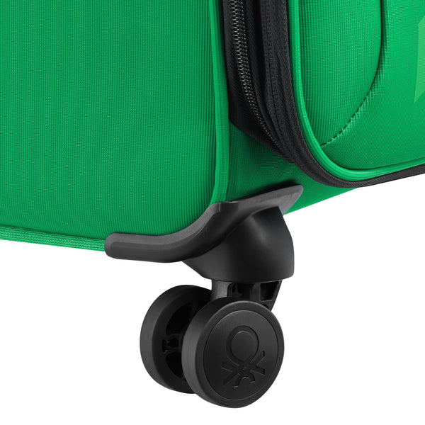 COLOR BLOCK SOFTSIDE 69CM